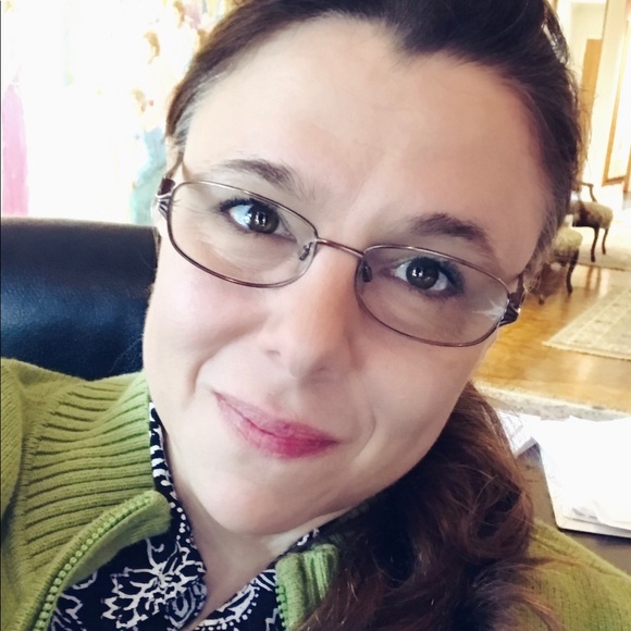 Meet your Posher, Brandi - Picture 1 of 1